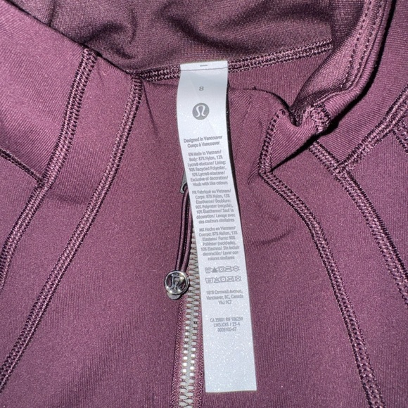 Lululemon Define Jacket- Black Plum - Picture 4 of 5